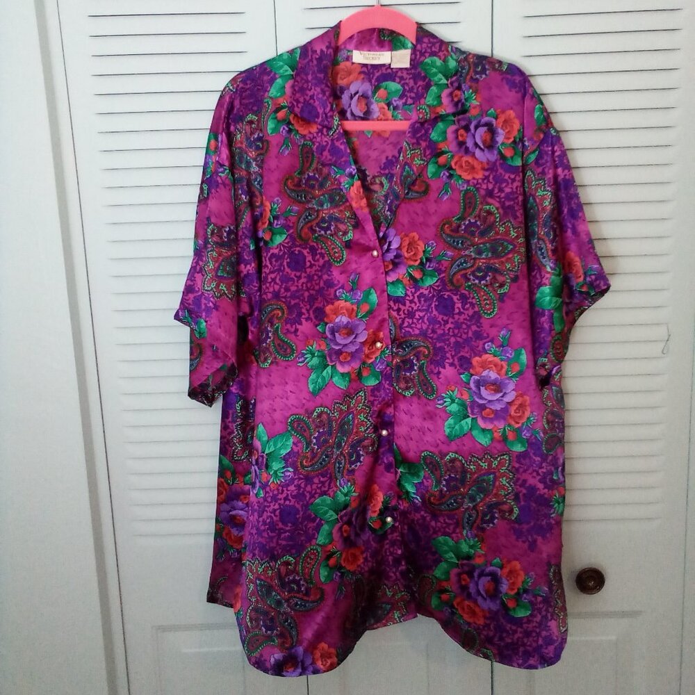 VTG VICTORIA'S SECRET M/L GOLD LABEL SATIN SLEEP SHIRT PAISLEY FUCHSIA VINTAGE